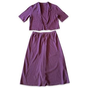 Adorable petite 2 piece raw silk skirt and top